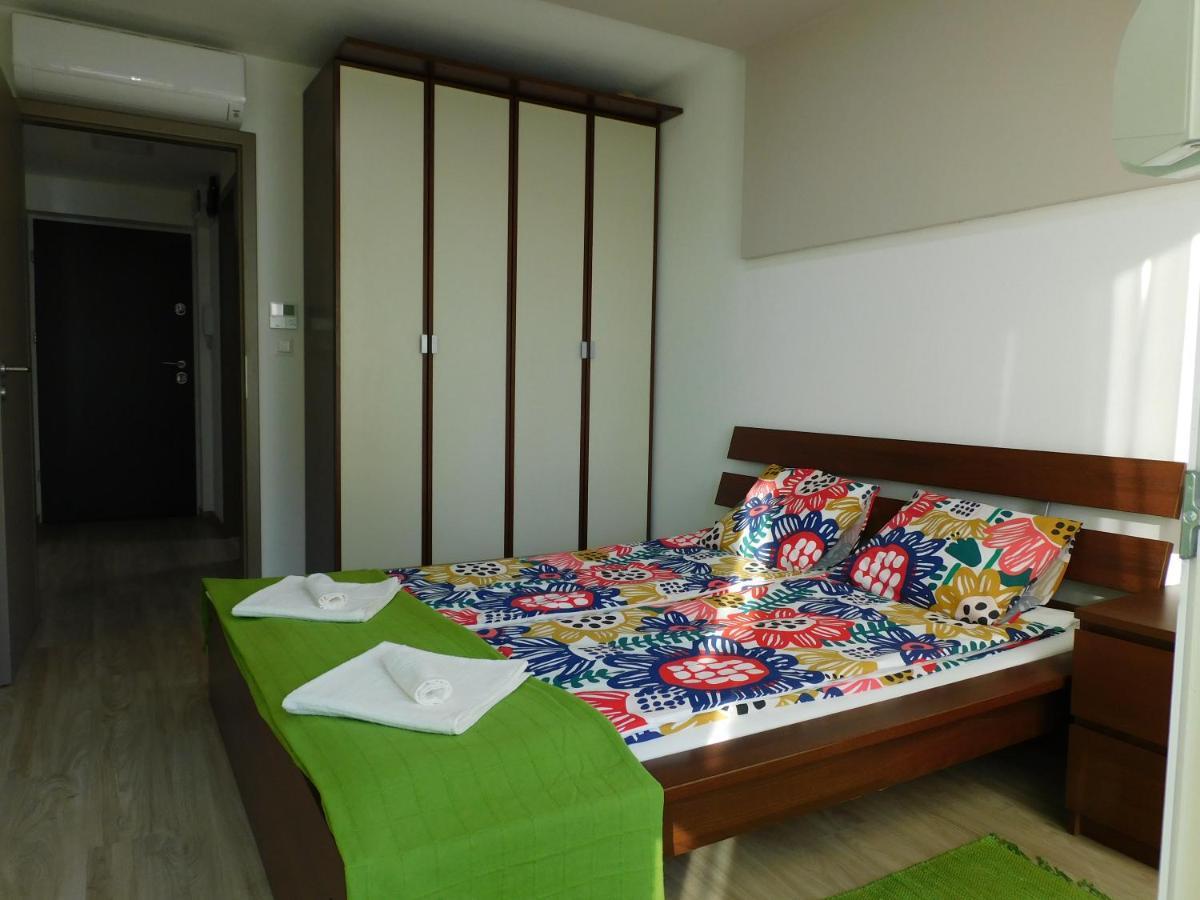 Katamaran Apartment Siofok Exterior photo