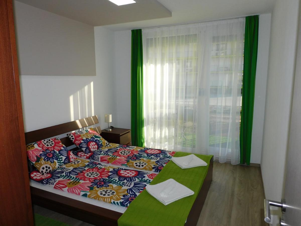 Katamaran Apartment Siofok Exterior photo