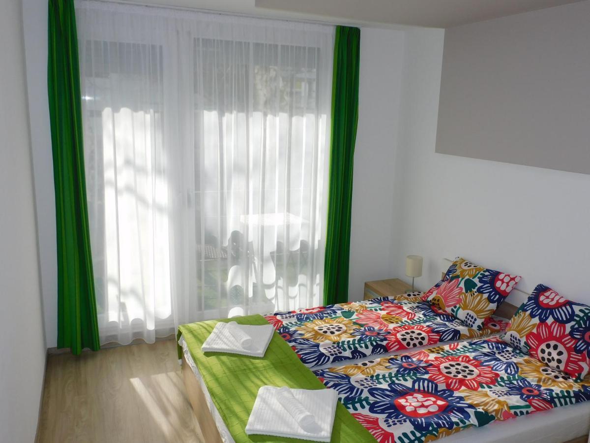 Katamaran Apartment Siofok Exterior photo