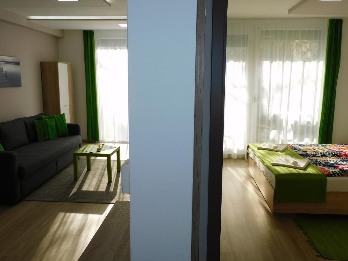 Katamaran Apartment Siofok Exterior photo